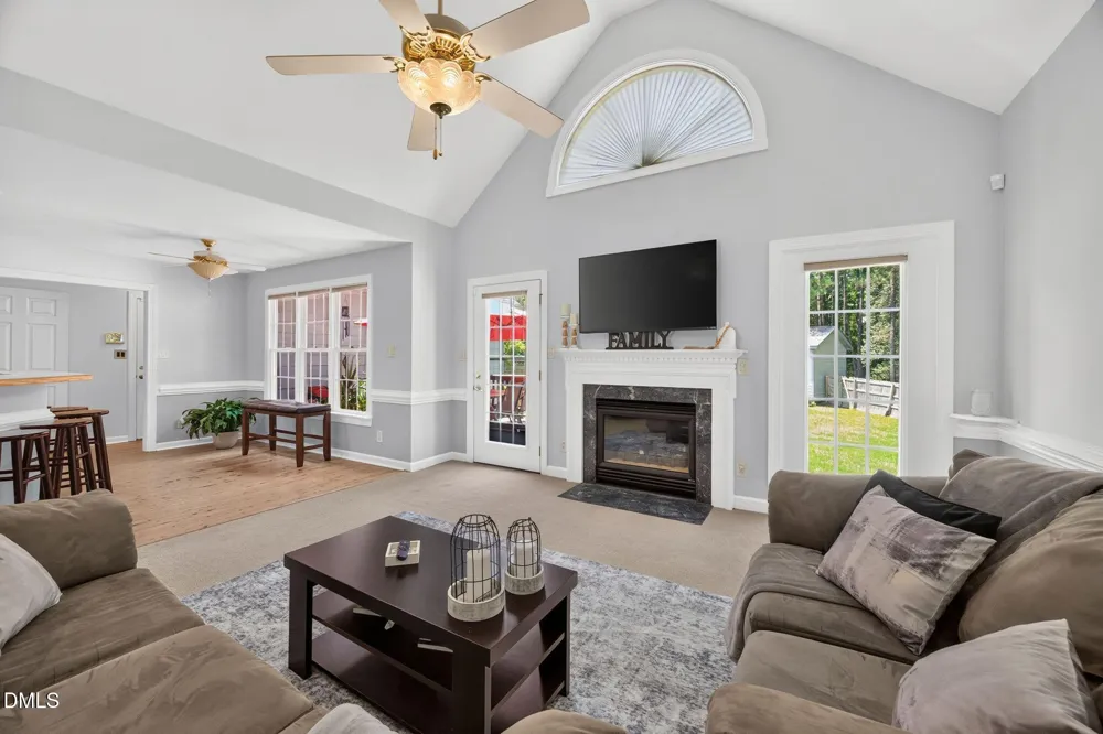400 La Vista Court Benson, NC 27504