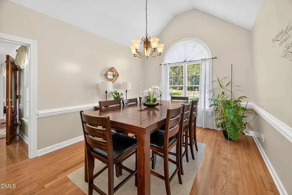 400 La Vista Court Benson, NC 27504