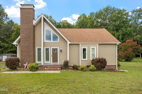 116 Bridle Trail