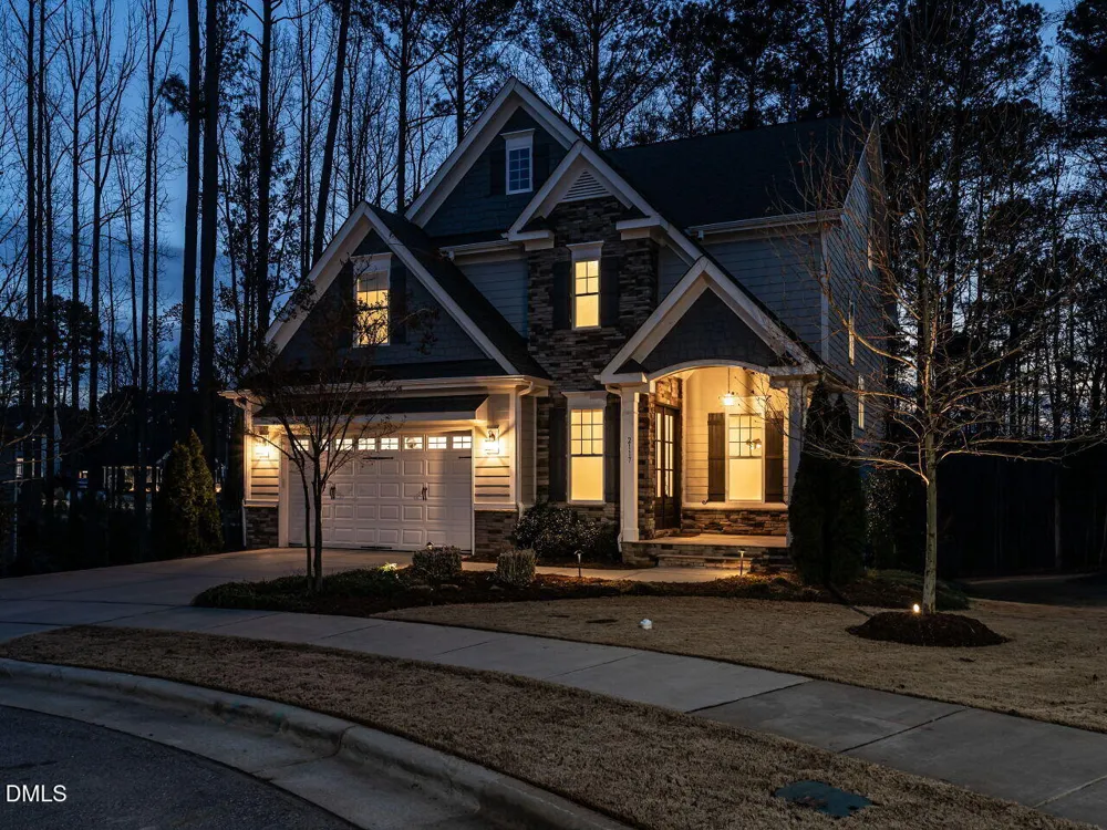 2117 Bee Cave Court Apex, NC 27539