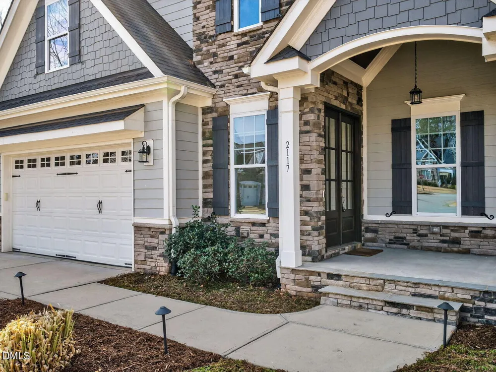 2117 Bee Cave Court Apex, NC 27539