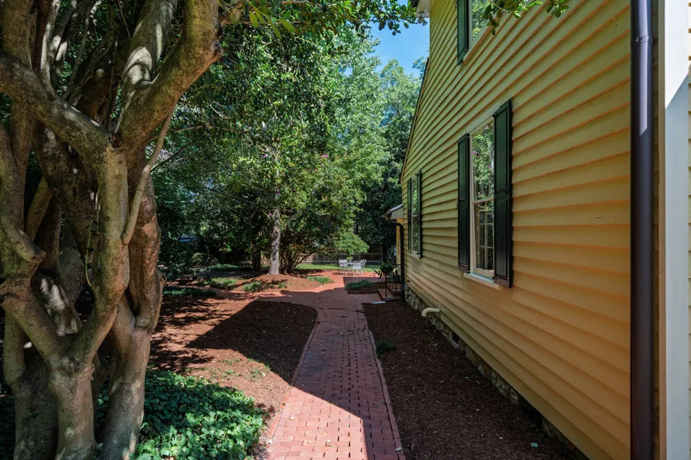 513 E East Franklin Street Chapel Hill, NC 27514