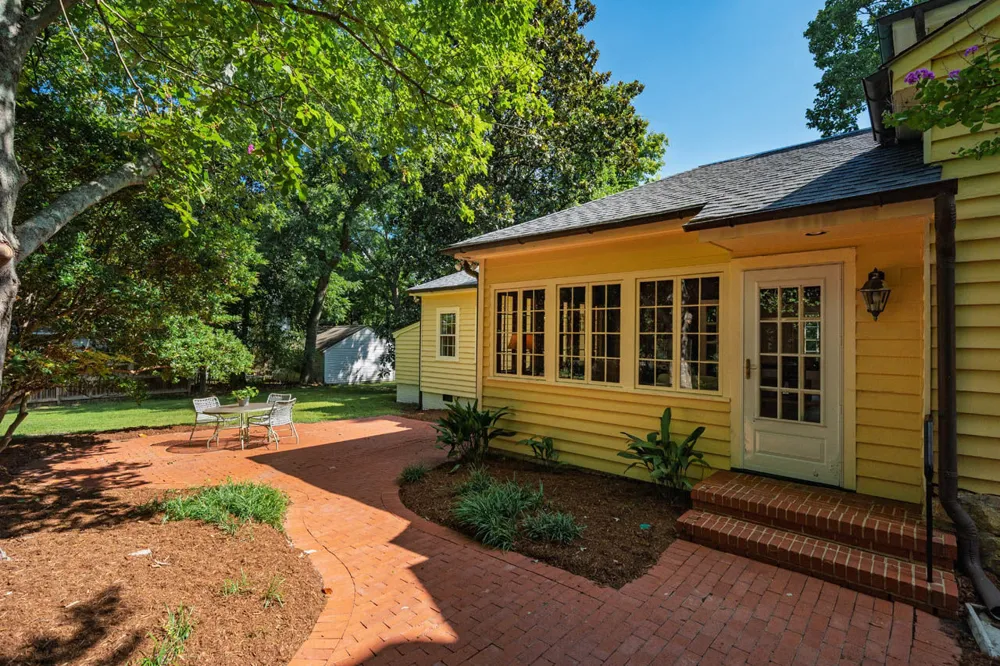 513 E East Franklin Street Chapel Hill, NC 27514