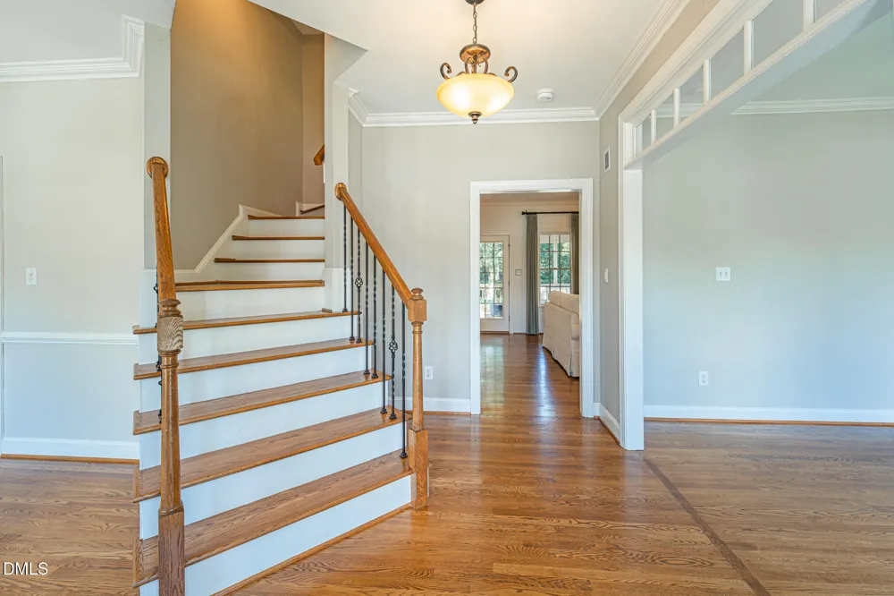 105 Silk Leaf Court Cary, NC 27518