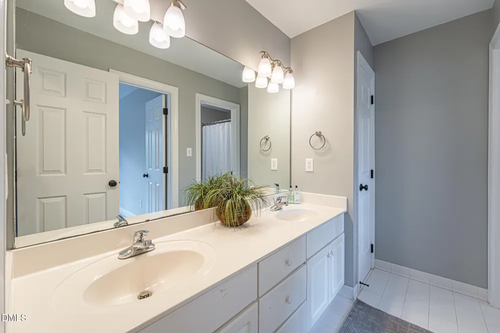 105 Silk Leaf Court Cary, NC 27518