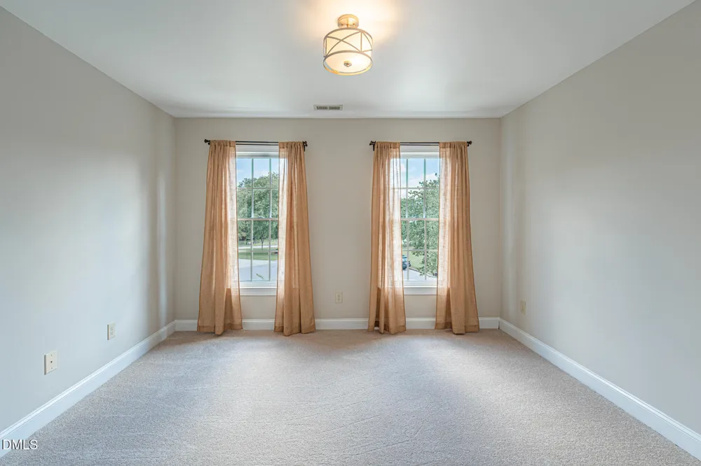 105 Silk Leaf Court Cary, NC 27518