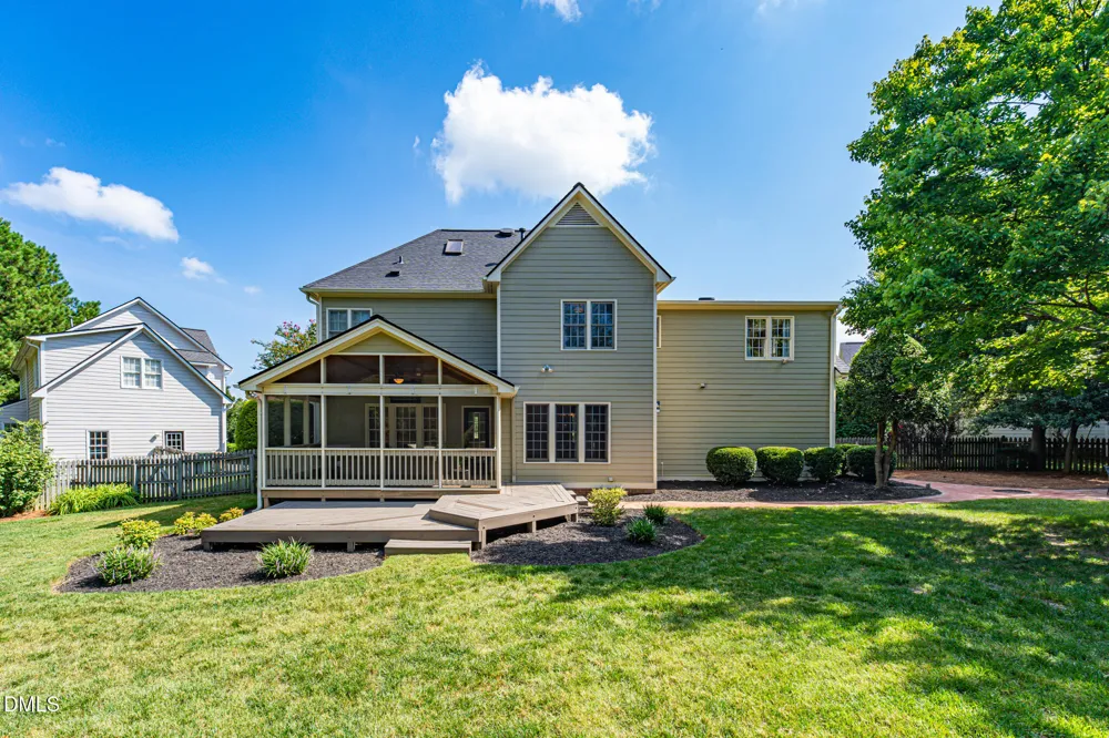 105 Silk Leaf Court Cary, NC 27518