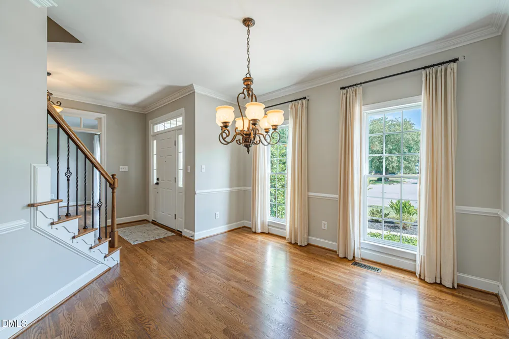 105 Silk Leaf Court Cary, NC 27518