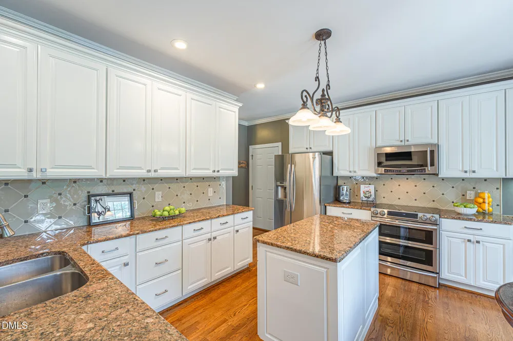 105 Silk Leaf Court Cary, NC 27518