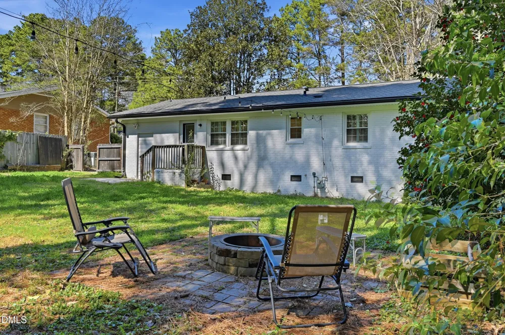 2744 Milburnie Road Raleigh, NC 27610