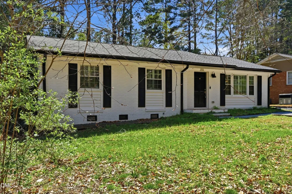 2744 Milburnie Road Raleigh, NC 27610