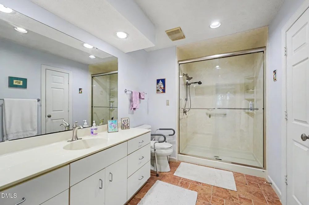 486 Beechmast Pittsboro, NC 27312