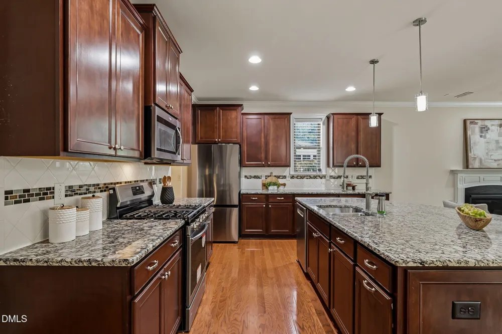 305 Herberts Corner Court Cary, NC 27513