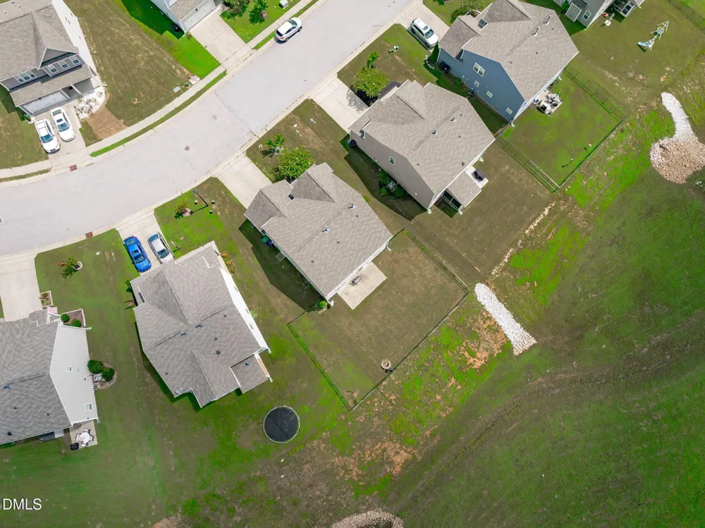 320 W Copenhaver Drive Clayton, NC 27527