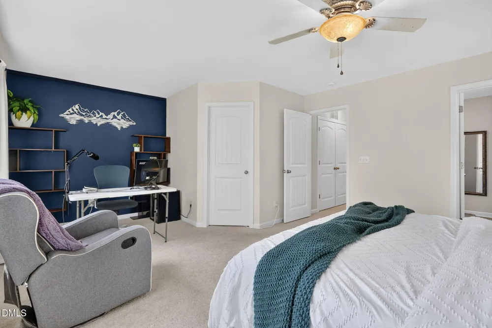 16 Hedgewick Drive Clayton, NC 27527