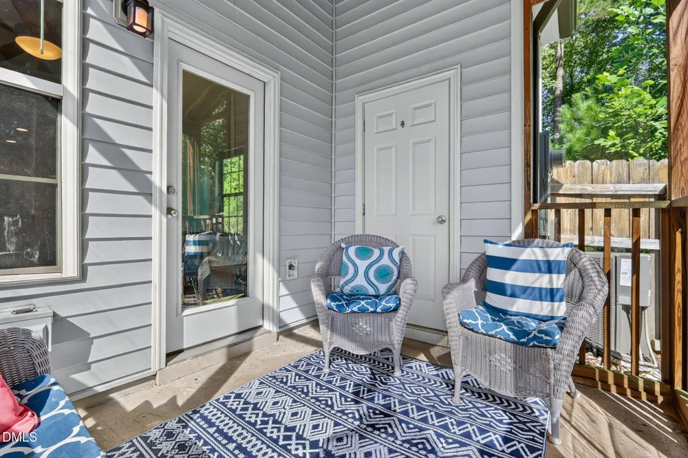16 Hedgewick Drive Clayton, NC 27527