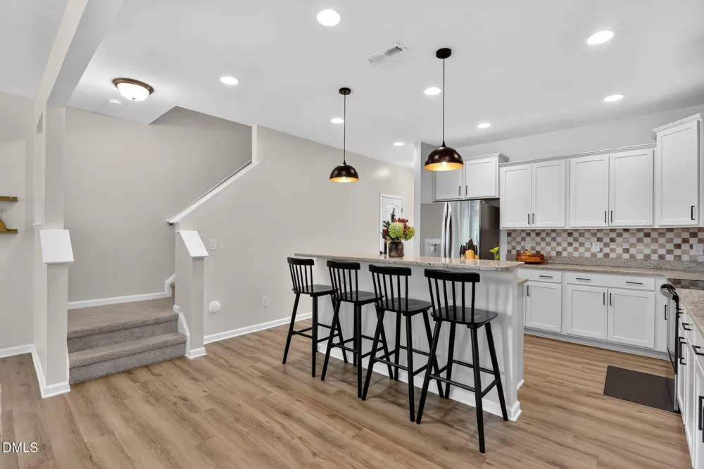 16 Hedgewick Drive Clayton, NC 27527