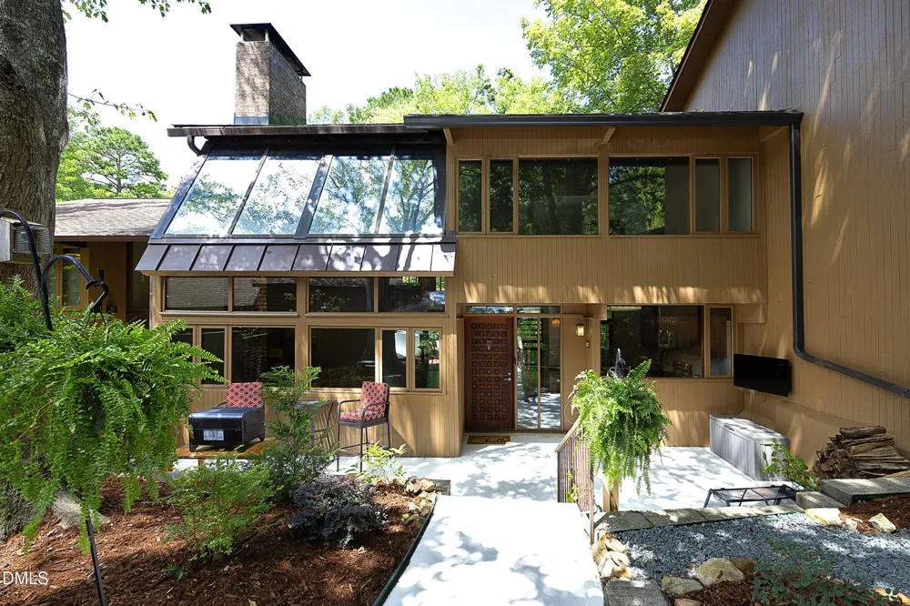 102 Arbutus Place Chapel Hill, NC 27517
