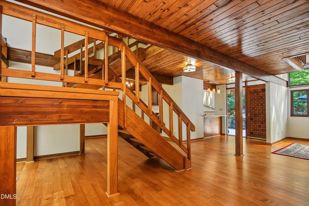 102 Arbutus Place Chapel Hill, NC 27517