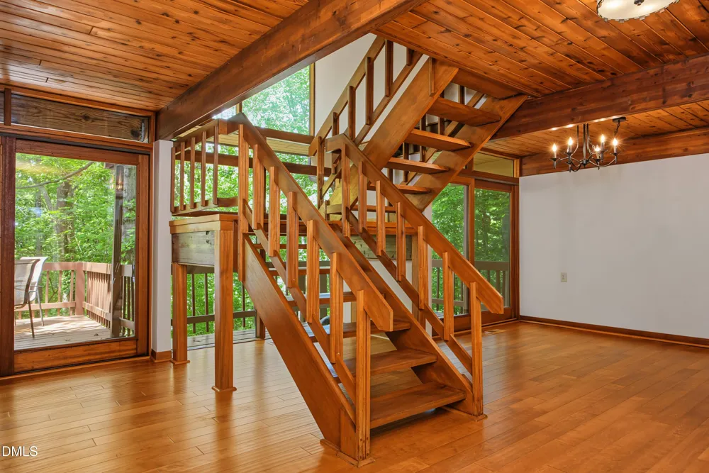 102 Arbutus Place Chapel Hill, NC 27517