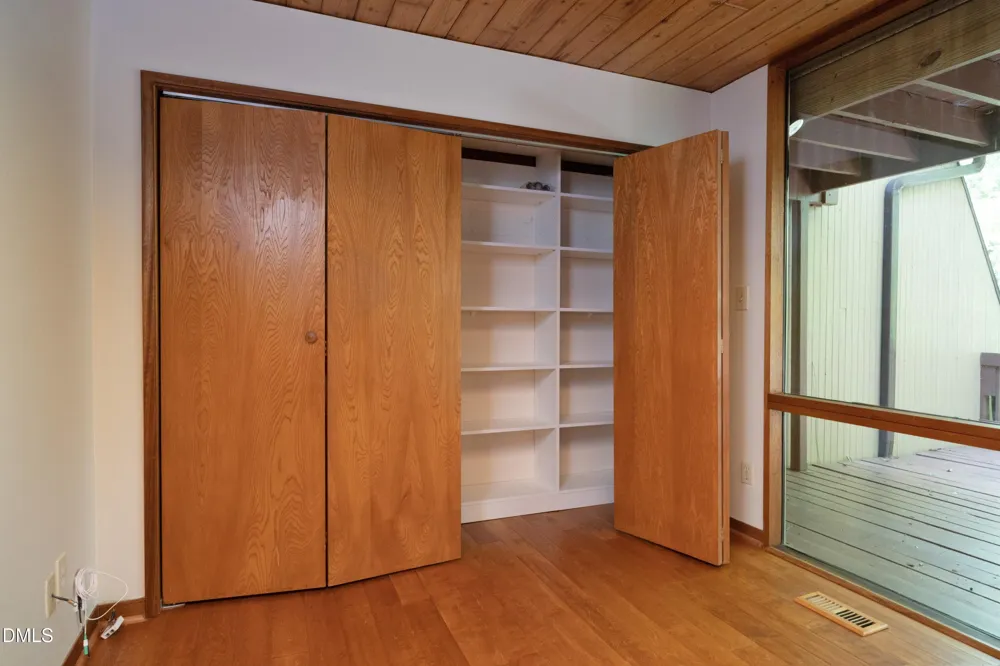 102 Arbutus Place Chapel Hill, NC 27517