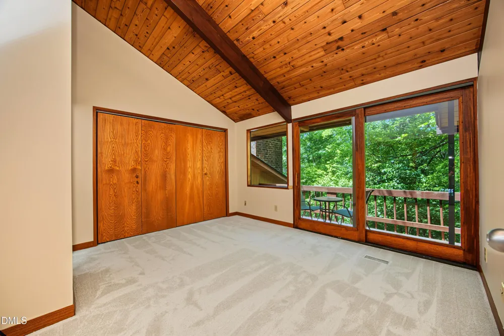 102 Arbutus Place Chapel Hill, NC 27517