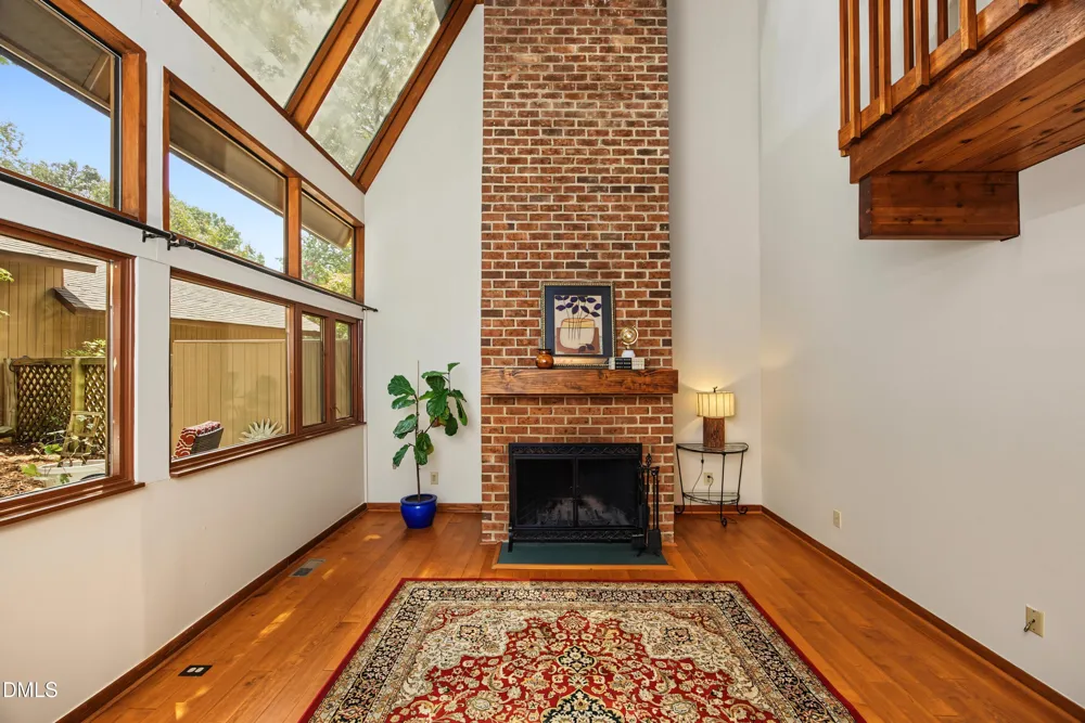 102 Arbutus Place Chapel Hill, NC 27517