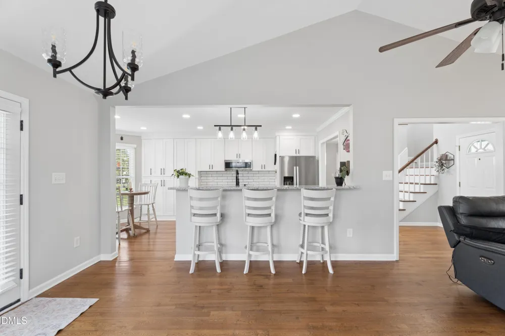 3812 Longmeadow Drive Mebane, NC 27302
