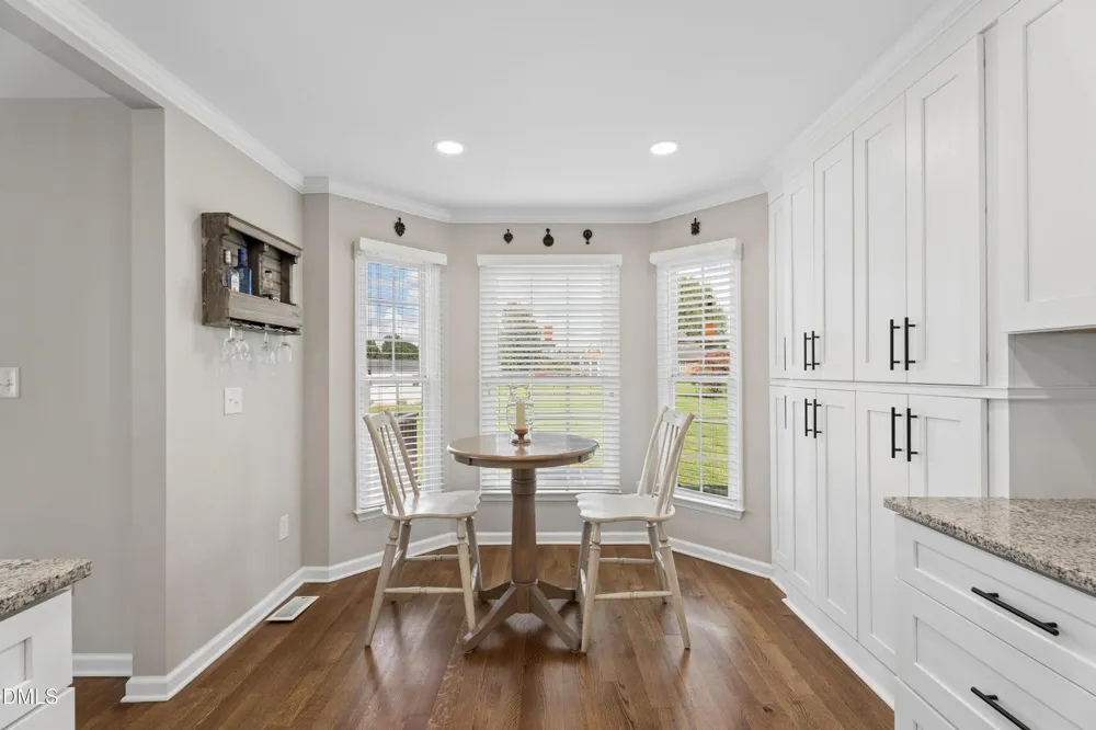 3812 Longmeadow Drive Mebane, NC 27302