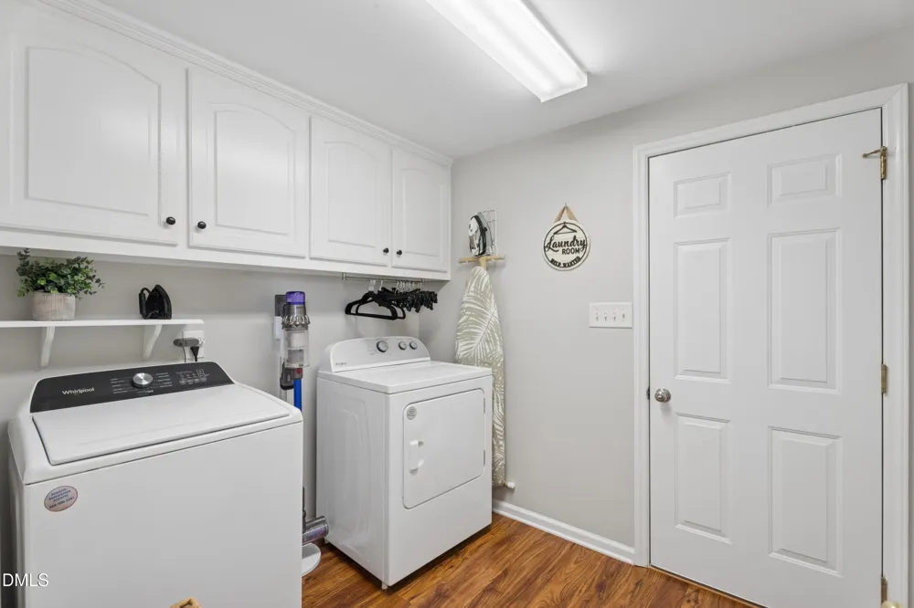 3812 Longmeadow Drive Mebane, NC 27302