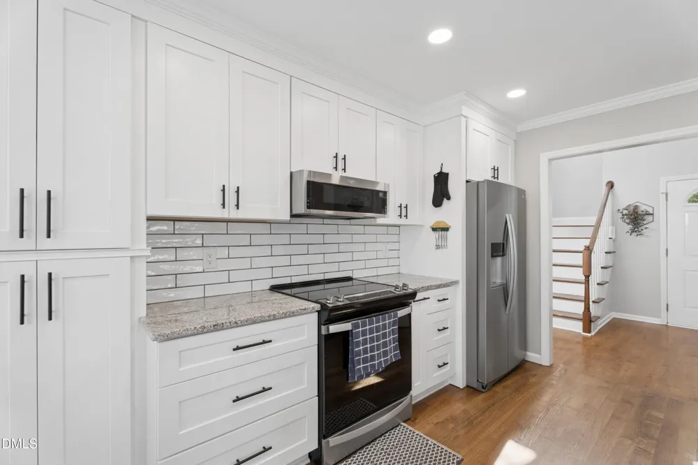 3812 Longmeadow Drive Mebane, NC 27302