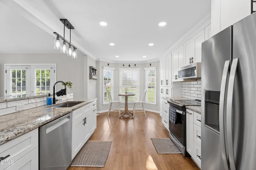 3812 Longmeadow Drive Mebane, NC 27302