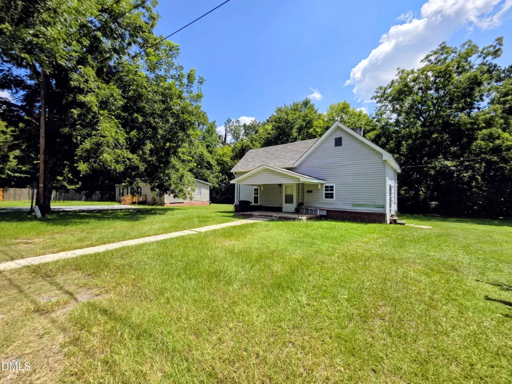 202 Hill Street Smithfield, NC 27577