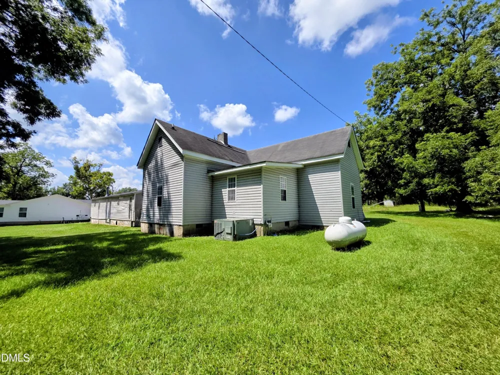 202 Hill Street Smithfield, NC 27577