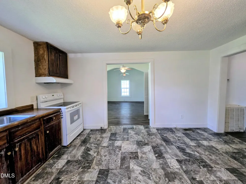 202 Hill Street Smithfield, NC 27577