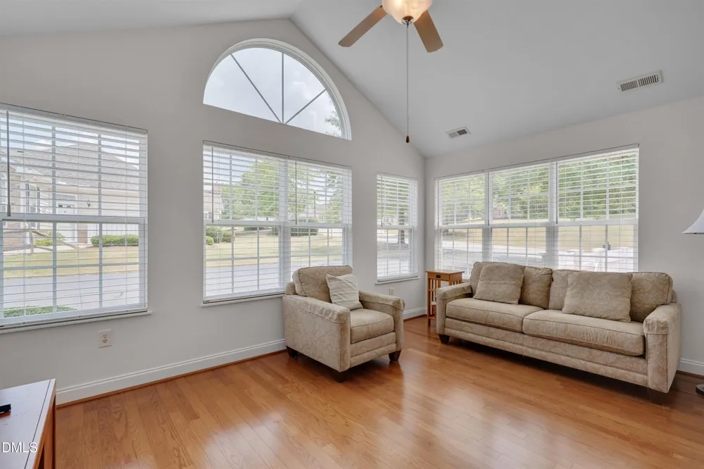 1169 Blue Bird Lane Wake Forest, NC 27587