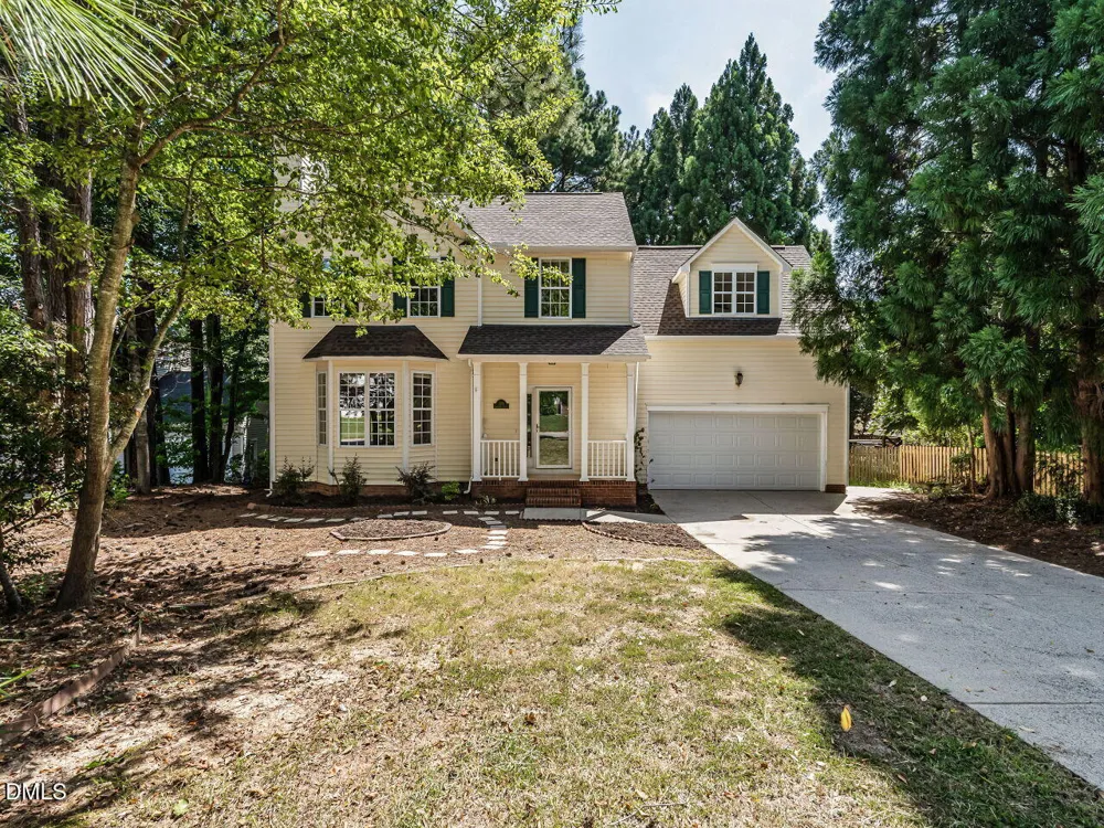 209 Leafgate Court Holly Springs, NC 27540