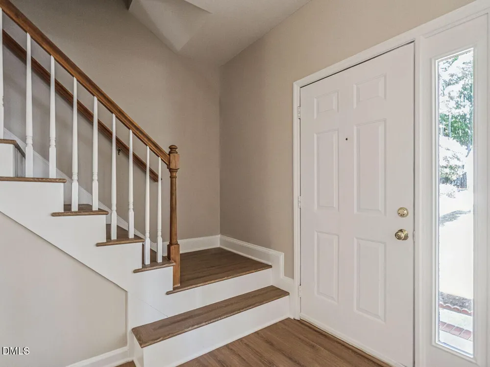 209 Leafgate Court Holly Springs, NC 27540