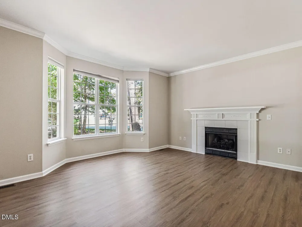 209 Leafgate Court Holly Springs, NC 27540