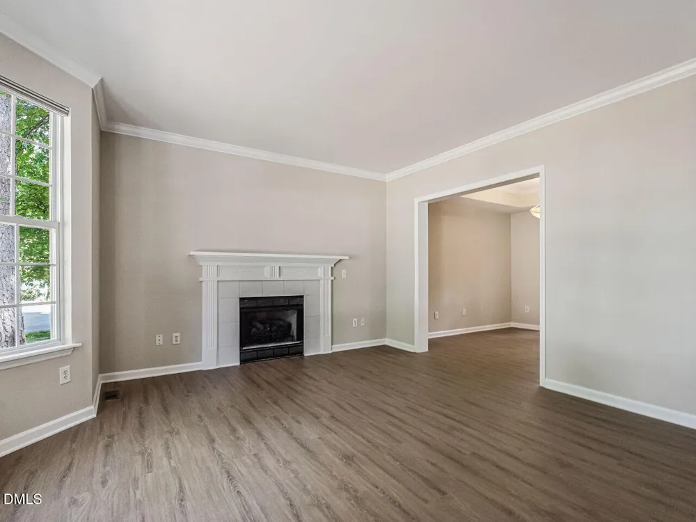 209 Leafgate Court Holly Springs, NC 27540