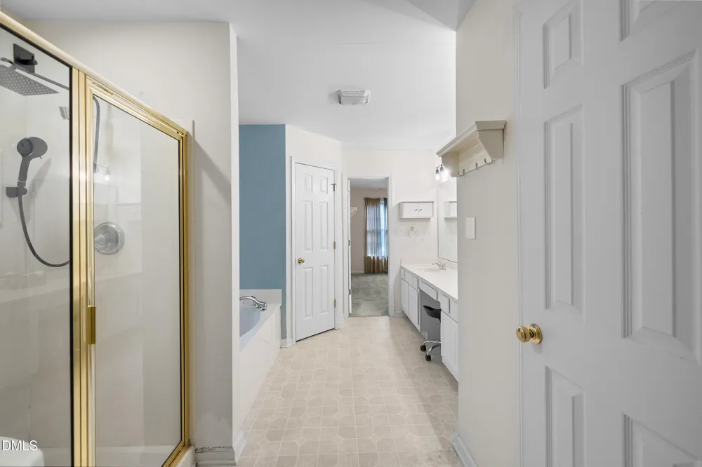 104 Wedgemere Street Cary, NC 27519
