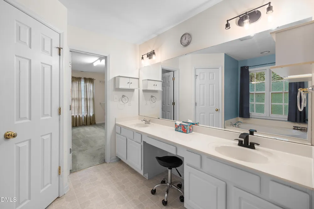 104 Wedgemere Street Cary, NC 27519