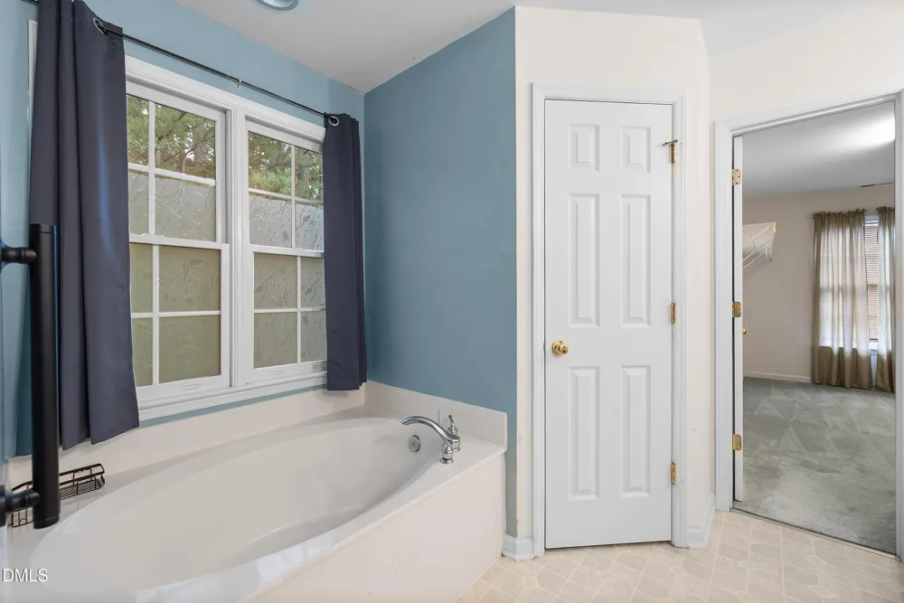 104 Wedgemere Street Cary, NC 27519