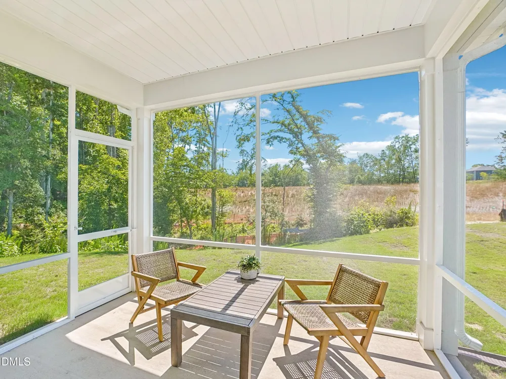 2432 Rosewood Bluff Drive Zebulon, NC 27597