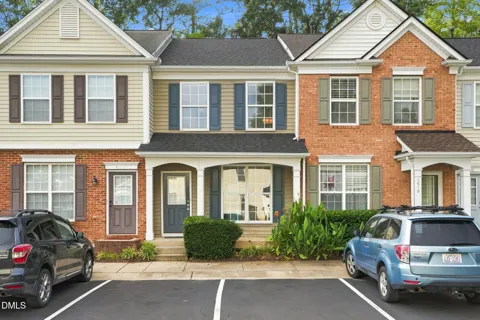 1618 Brook Fern Way