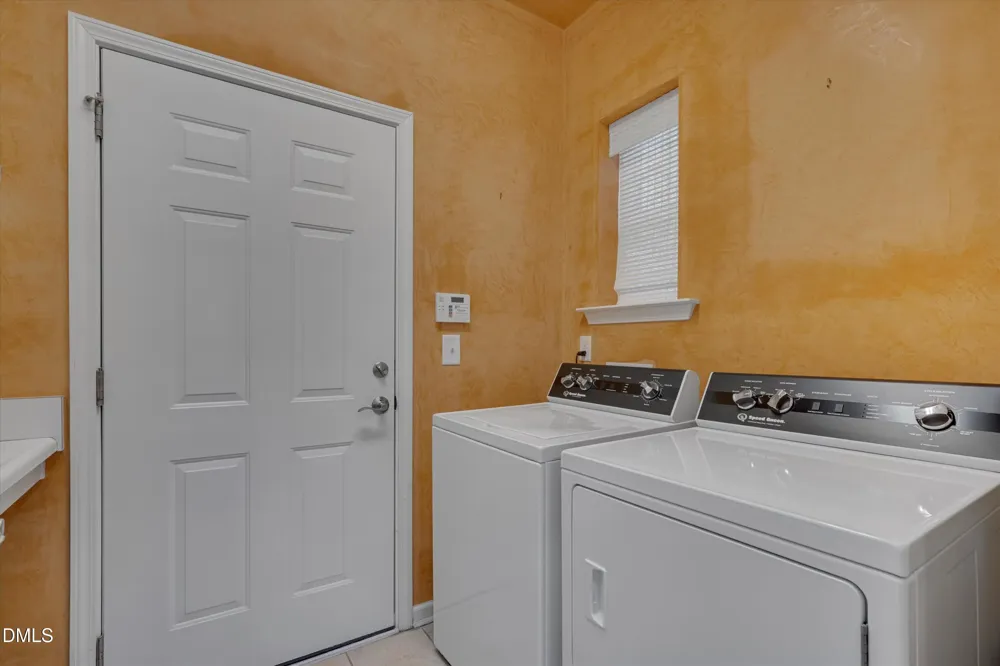 321 Arvada Drive Cary, NC 27519