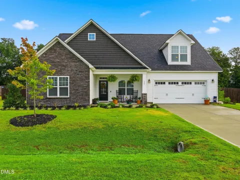 127 Looping Horse Circle