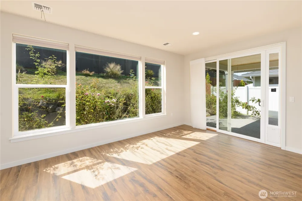60 Pinehurst Loop Sequim, WA 98382