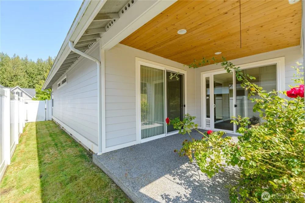60 Pinehurst Loop Sequim, WA 98382
