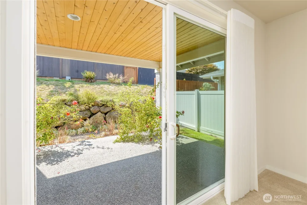 60 Pinehurst Loop Sequim, WA 98382